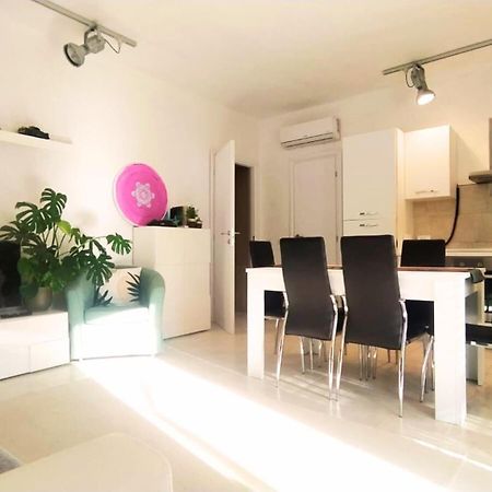 Leo'S Villa Milano Marittima Exteriér fotografie